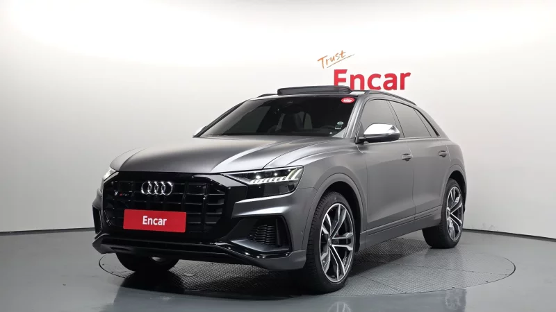 Audi SQ8