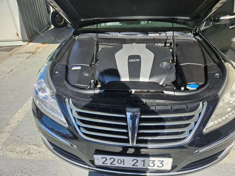 Hyundai Equus