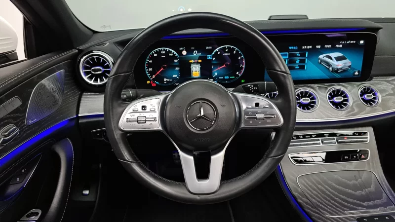 Mercedes-Benz CLS-Class