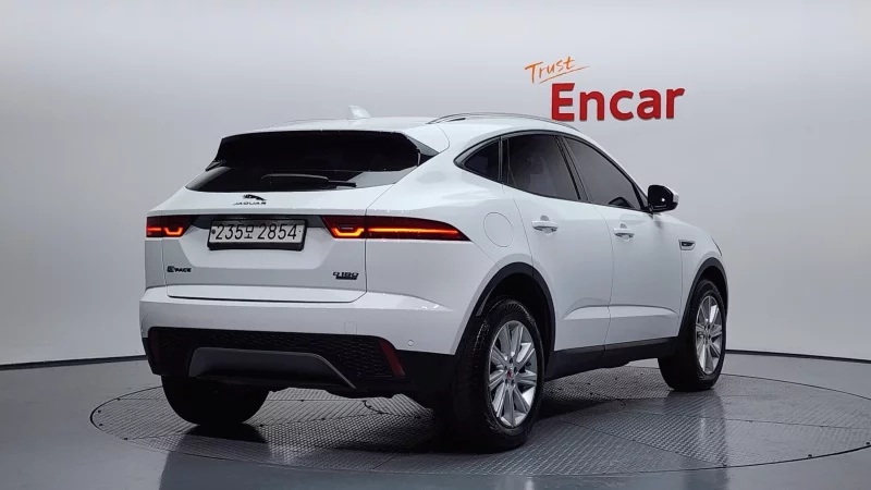 Jaguar E-PACE