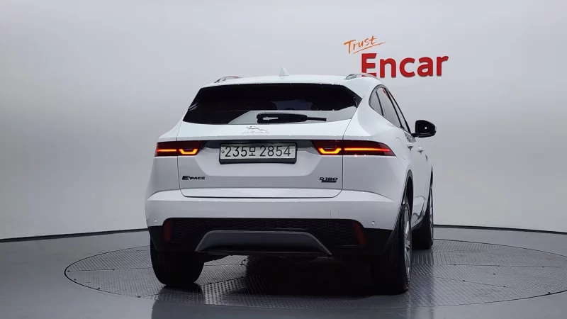 Jaguar E-PACE