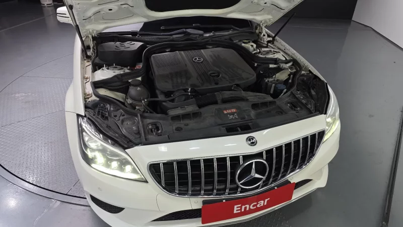 Mercedes-Benz CLS-Class