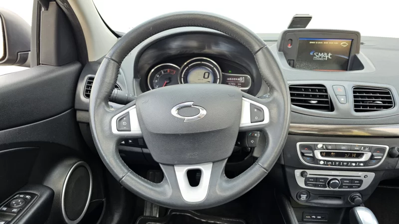 Renault Samsung SM3