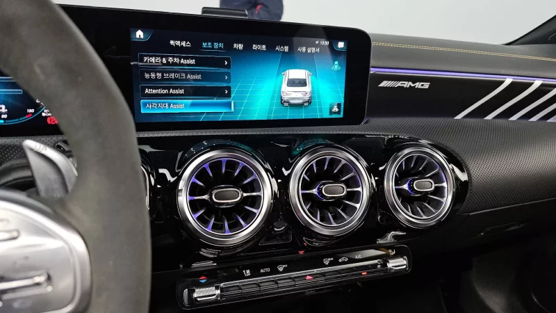 Mercedes-Benz CLA-Class