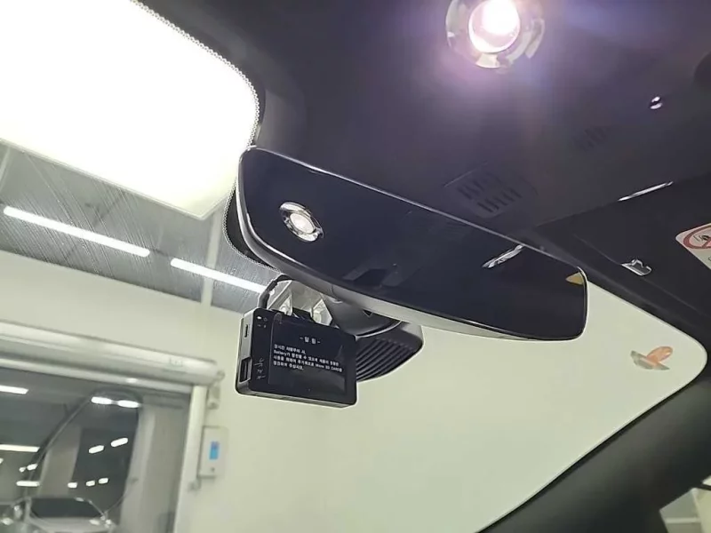 Aston Martin VANTAGE