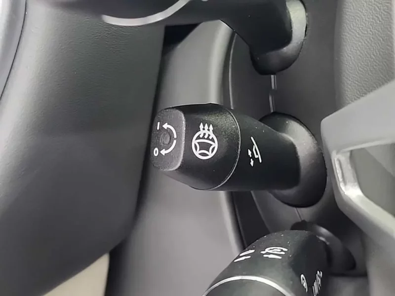 Aston Martin VANTAGE