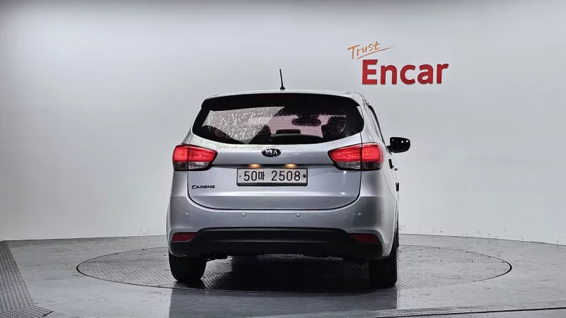 Kia Carens