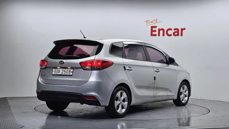 Kia Carens