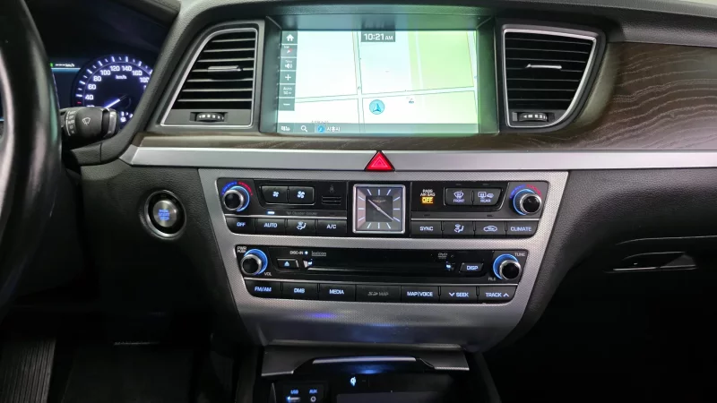 Genesis G80