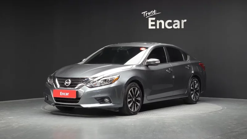 Nissan Altima