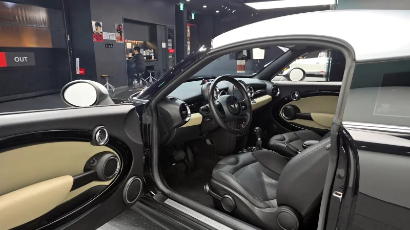 MINI Coupe