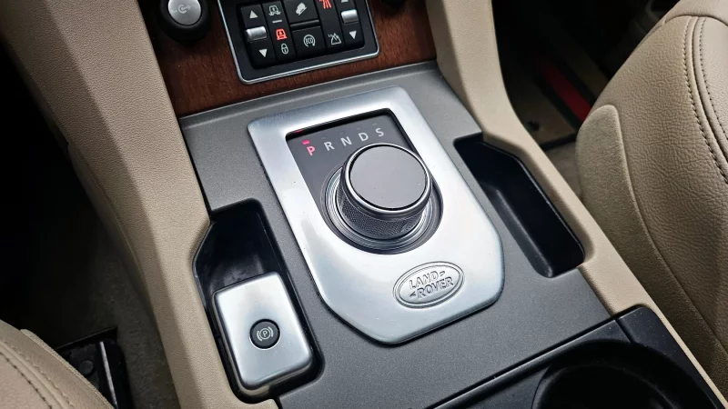 Land Rover DISCOVERY