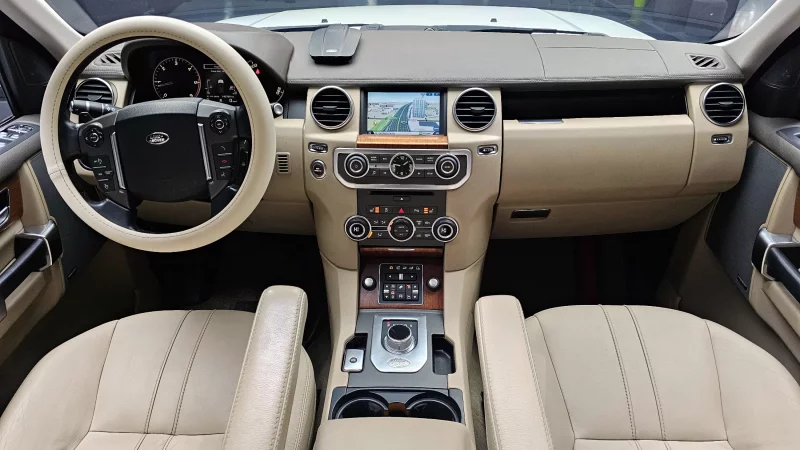 Land Rover DISCOVERY