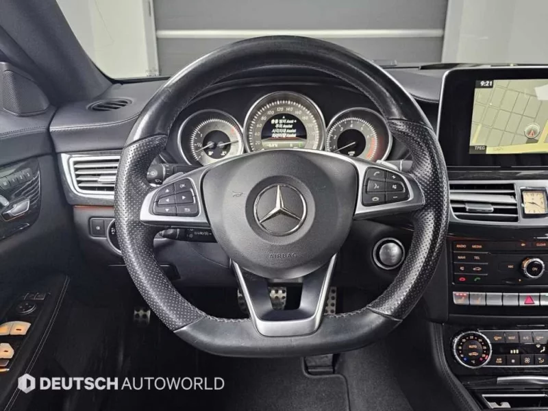 Mercedes-Benz CLS-Class