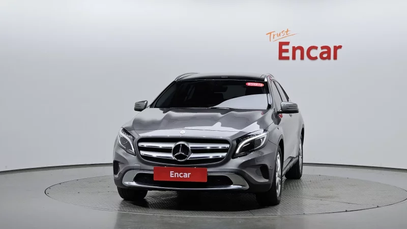 Mercedes-Benz GLA-Class
