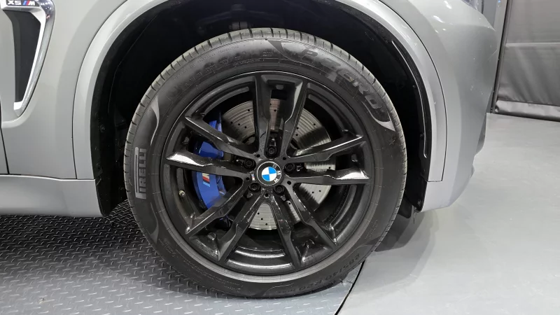 BMW X5 M