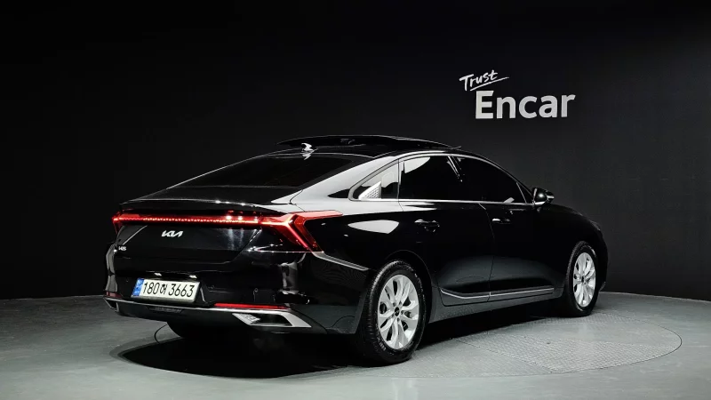 Kia K8