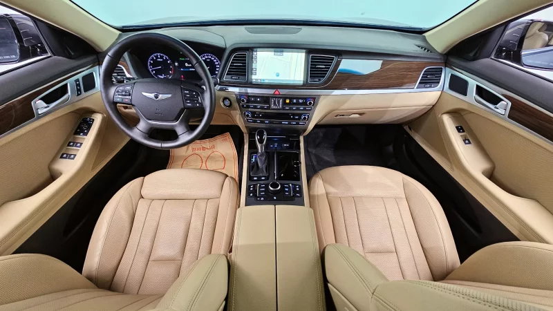 Hyundai Genesis