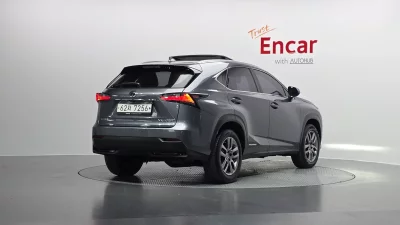 Lexus NX300h