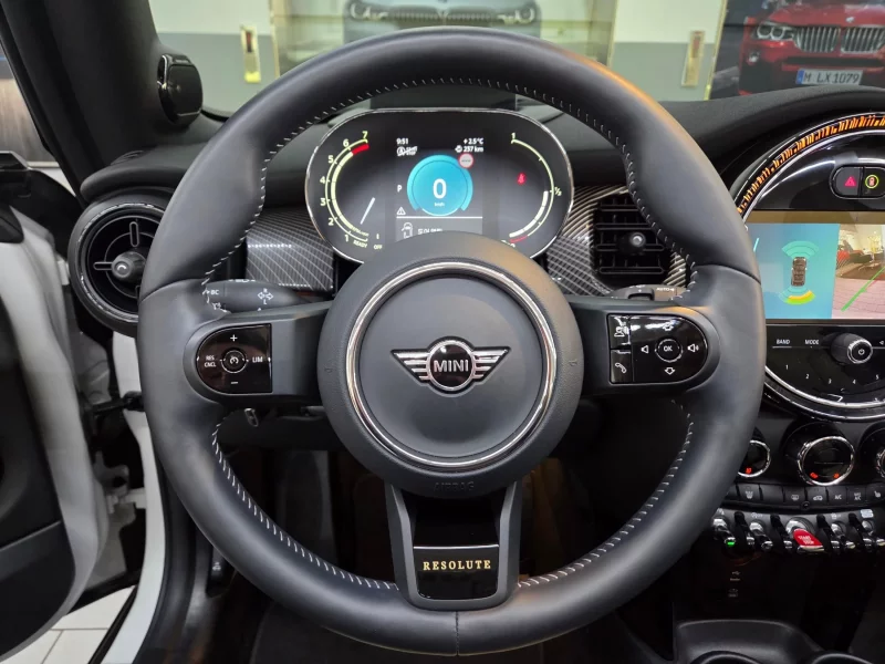 MINI Cooper Convertible