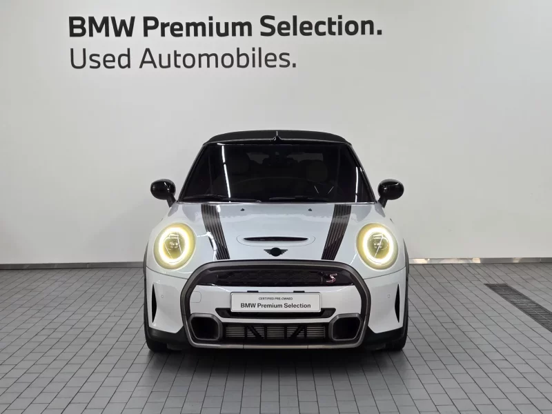 MINI Cooper Convertible