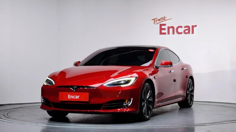 Tesla MODEL S