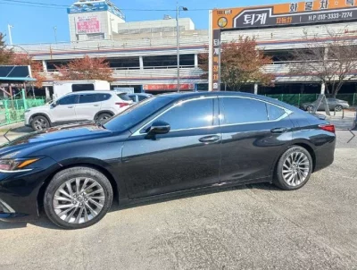 Lexus ES300h