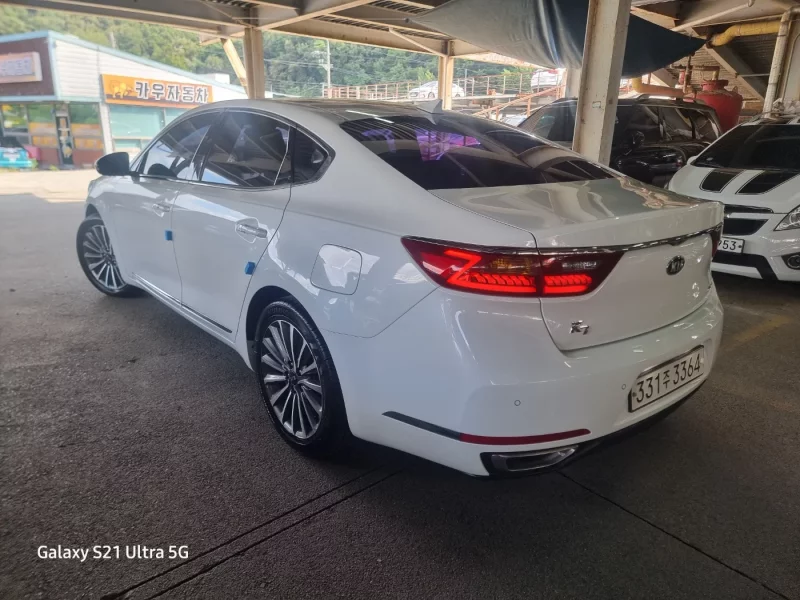 Kia K7