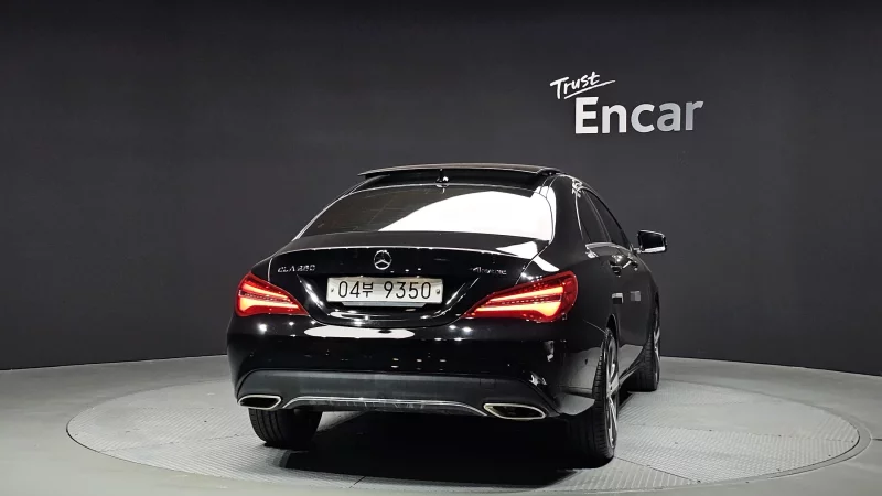 Mercedes-Benz CLA-Class