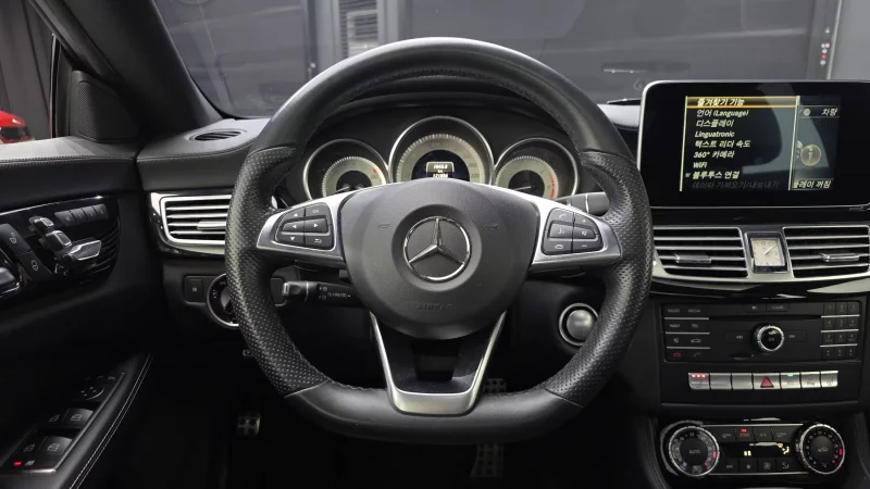 Mercedes-Benz CLS-Class