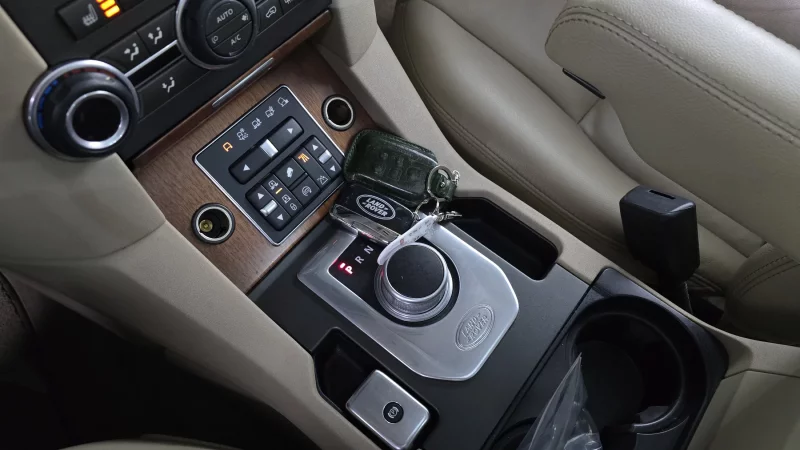 Land Rover DISCOVERY