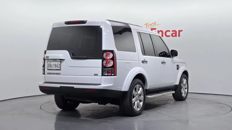 Land Rover DISCOVERY