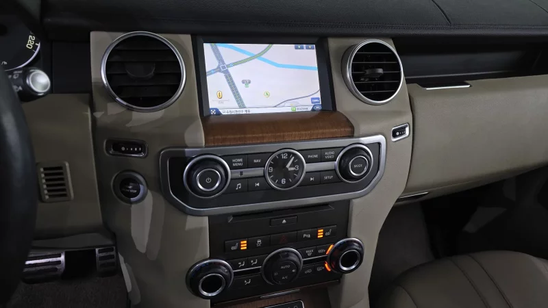 Land Rover DISCOVERY