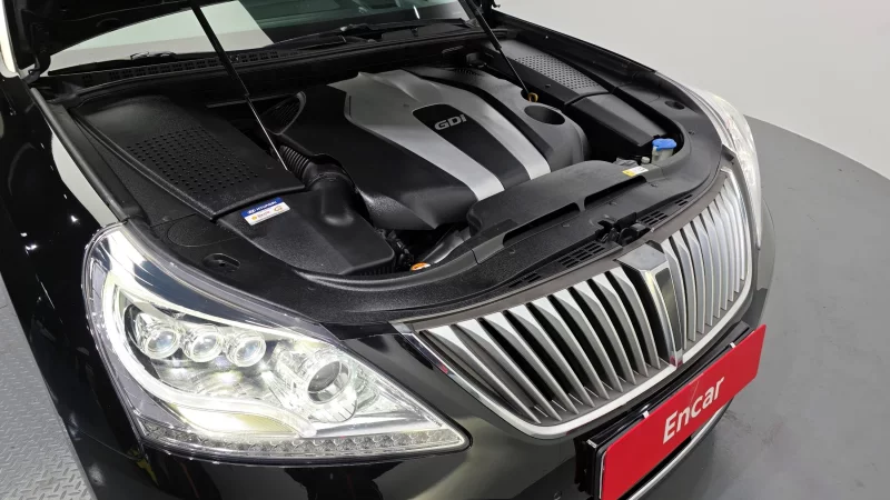 Hyundai Equus