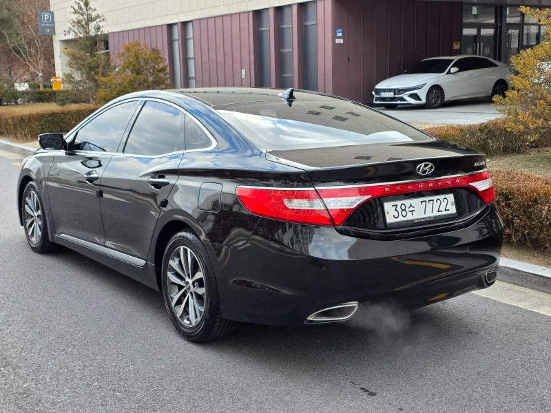 Hyundai Grandeur
