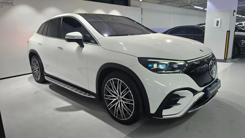 Mercedes-Benz EQE