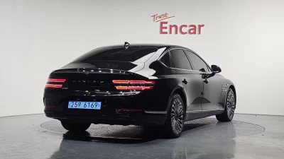 Genesis Electrified G80