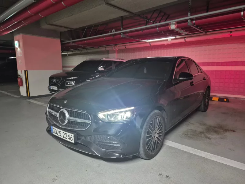 Mercedes-Benz C-Class