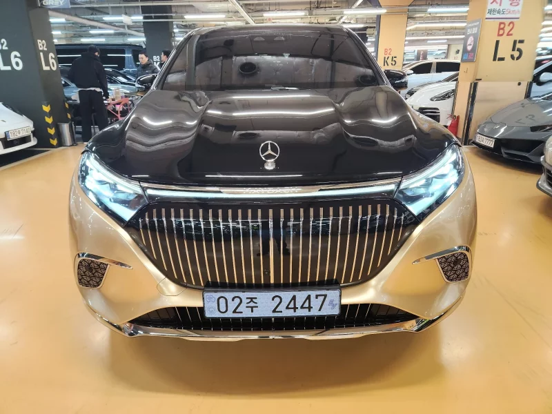 Mercedes-Benz EQS SUV