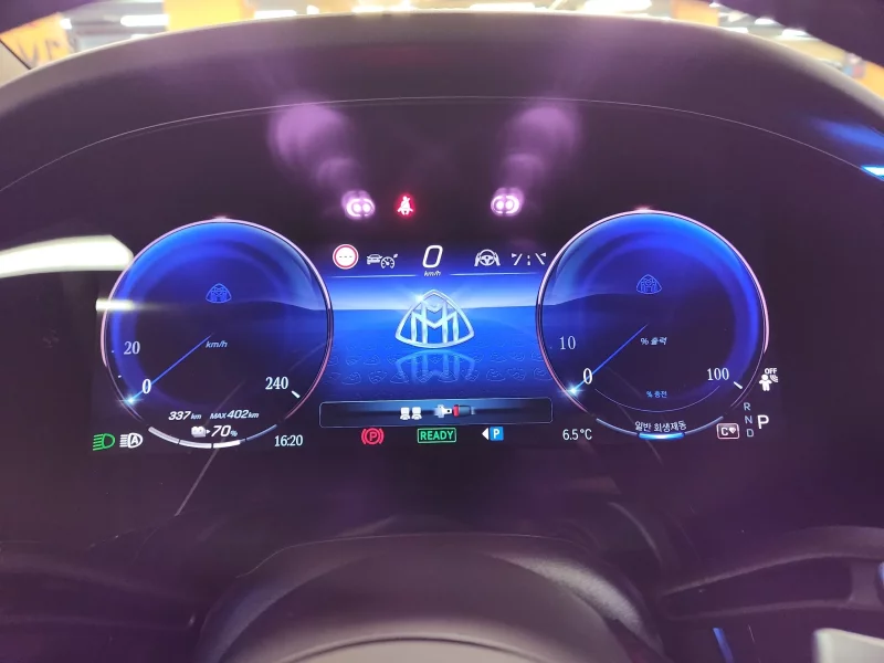 Mercedes-Benz EQS SUV