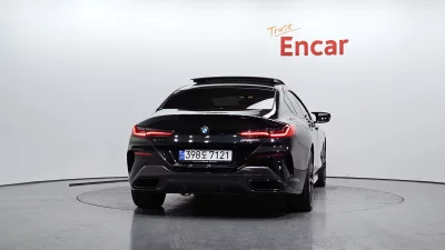BMW 8-Series