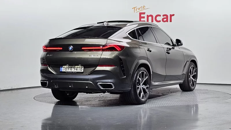 BMW X6