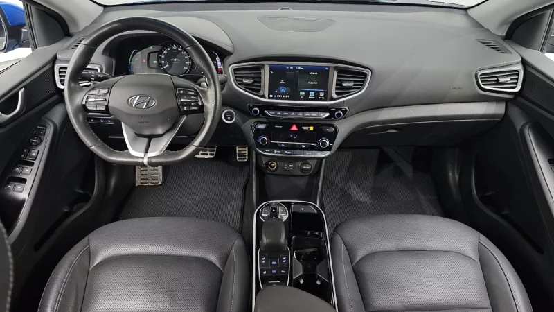 Hyundai Ioniq