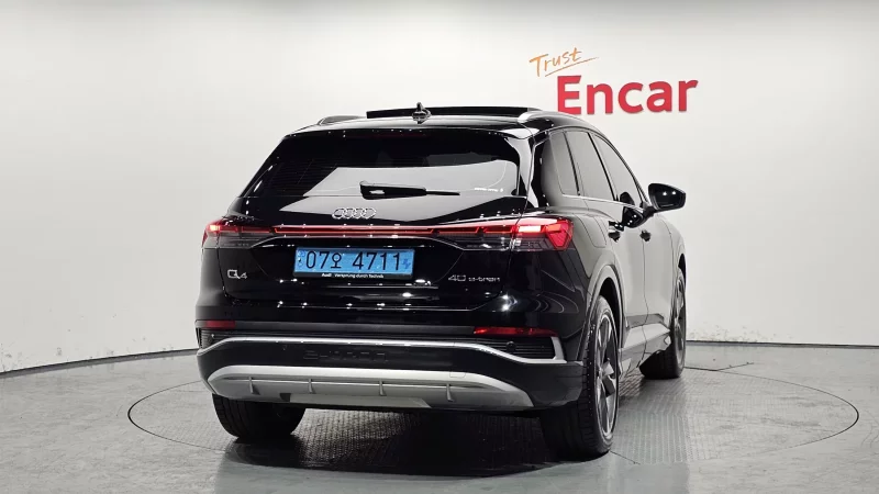 Audi Q4 e-tron