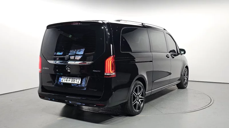 Mercedes-Benz V-Class