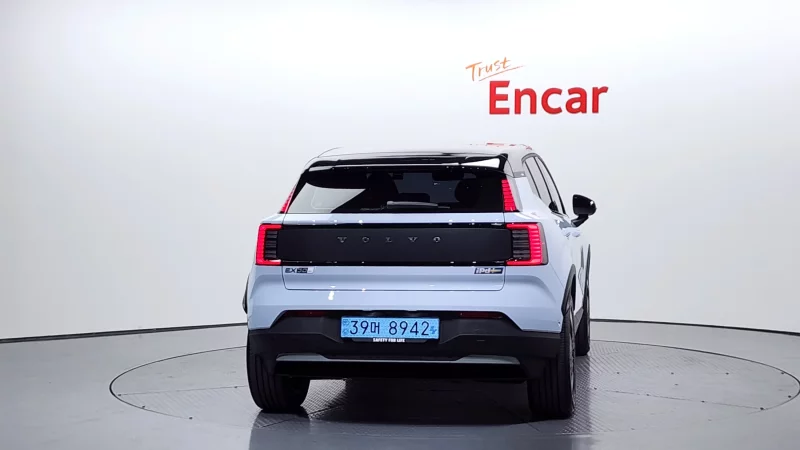 Volvo EX30
