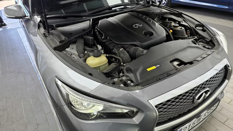 Infiniti Q50