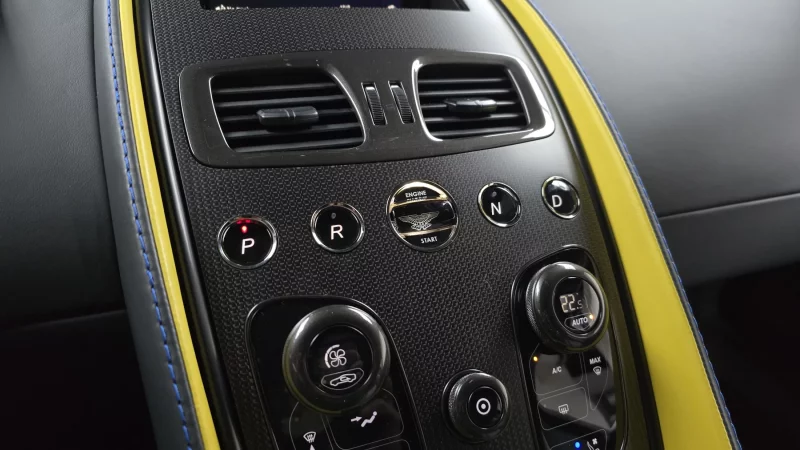 Aston Martin Vanquish