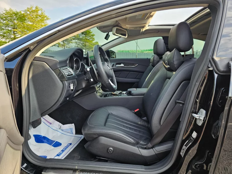 Mercedes-Benz CLS-Class