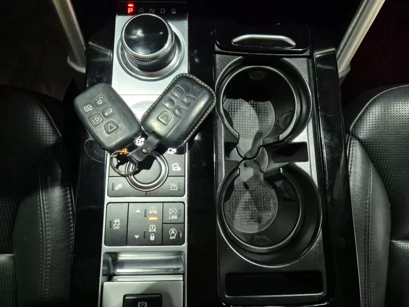 Land Rover DISCOVERY